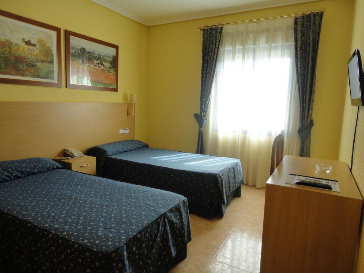 Hotel Mirador Velilla de San Antonio Room photo